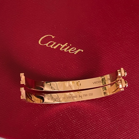 Cartier Love Bracelet in Rose Gold, Brand New - Picture 3 of 7